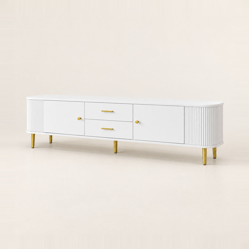 Meuble TV blanc arrondi cannelé pieds dorés 170 cm, vue de trois quarts