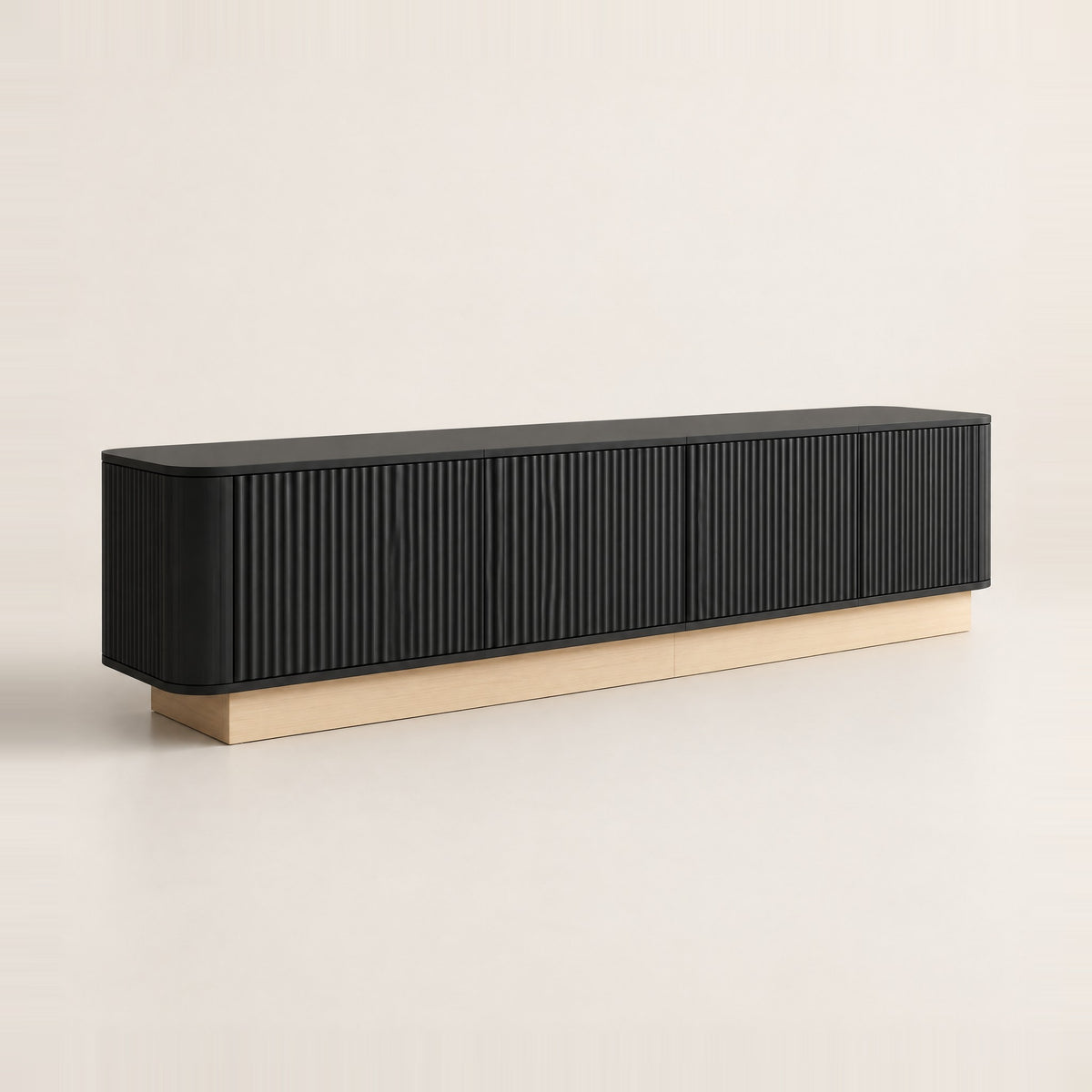 Meuble TV cannelé sur socle bois 200 cm, noir, vue de trois quarts