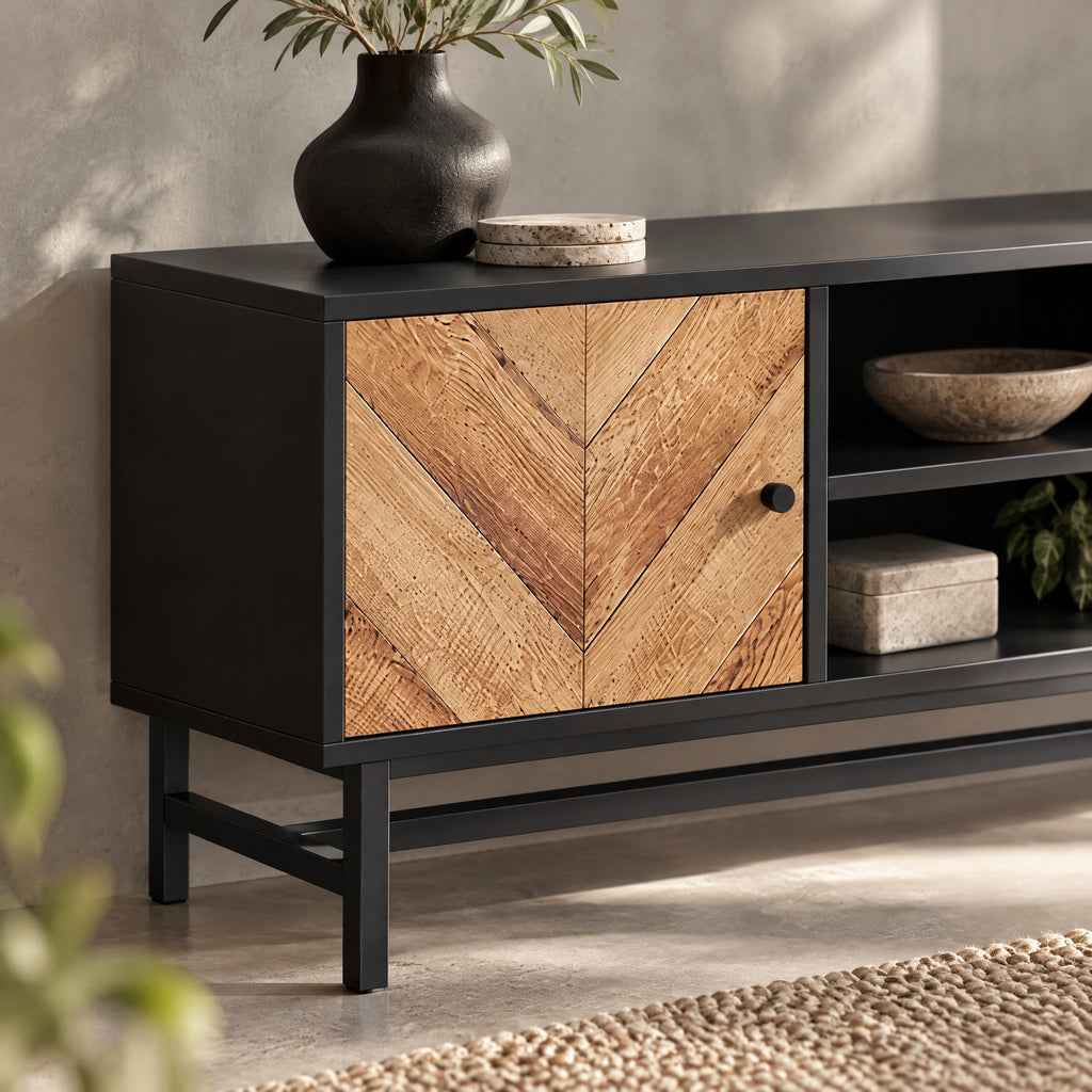 Meuble TV noir portes à chevrons 150 cm, gros plan