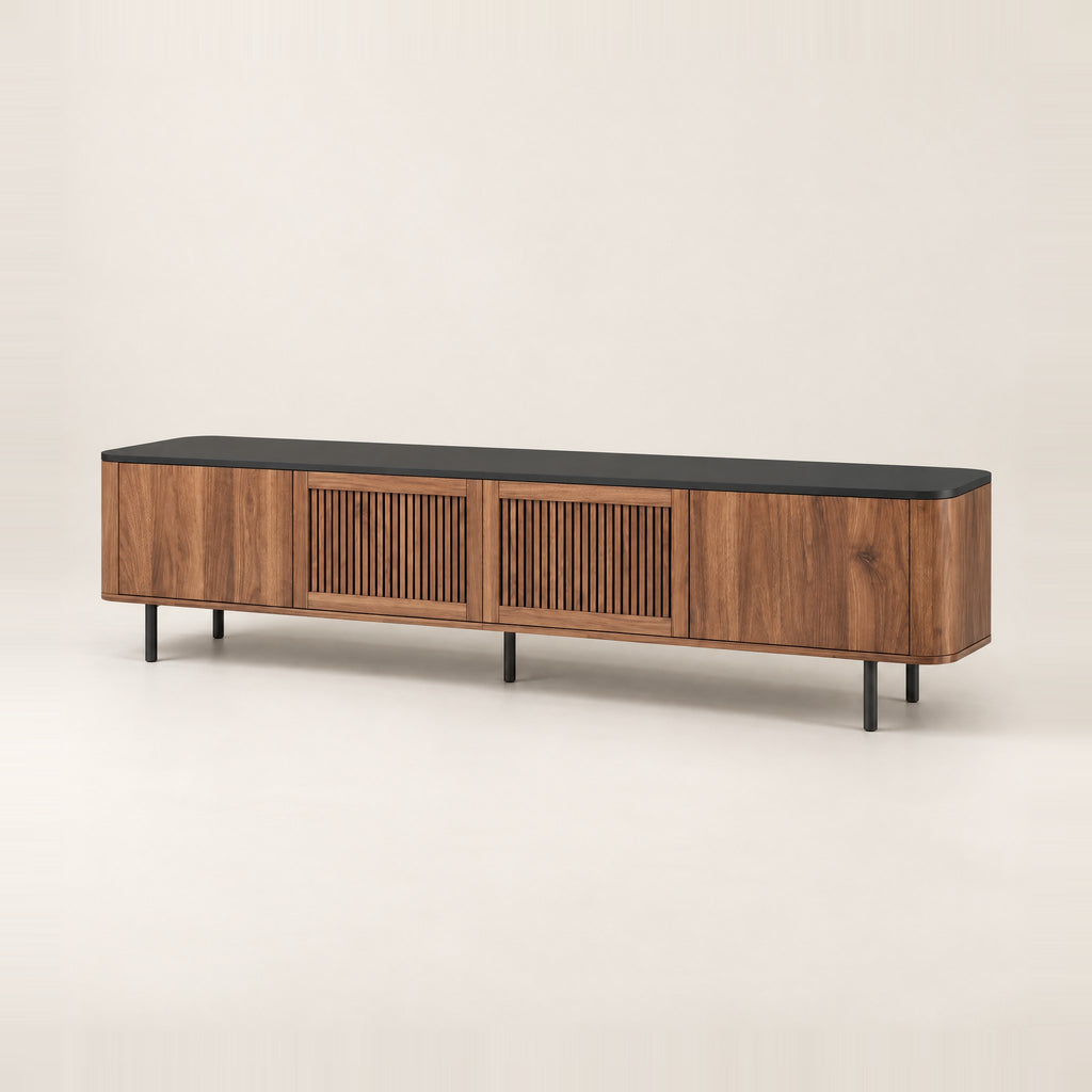 Meuble TV noyer arrondi à lamelles 190 cm, vue de trois quarts